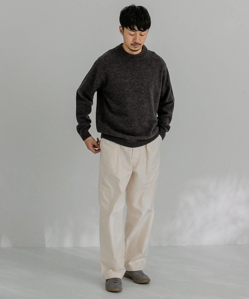 URBAN RESEARCH（アーバンリサーチ）の「5Gミックスメランジクルーネックニット（ニット/セーター・メンズ・ブラウン系その他/グリーン系その他/レッド系その他・LARGE/SMALL/MEDIUM）」の17枚目の写真