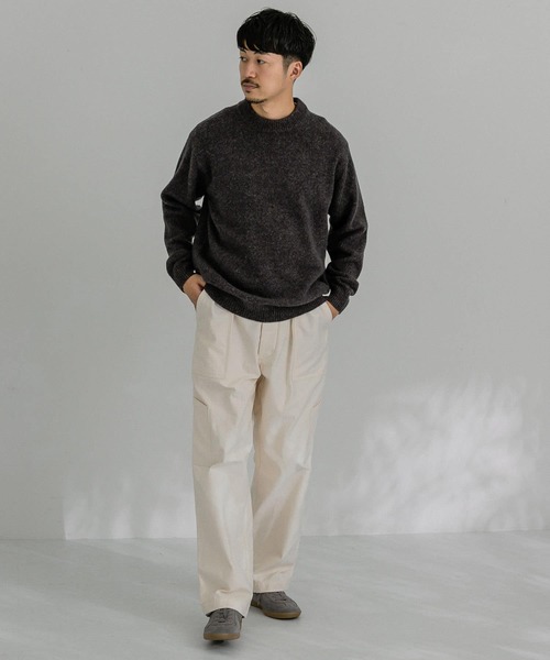 URBAN RESEARCH（アーバンリサーチ）の「5Gミックスメランジクルーネックニット（ニット/セーター・メンズ・ブラウン系その他/グリーン系その他/レッド系その他・LARGE/SMALL/MEDIUM）」の18枚目の写真