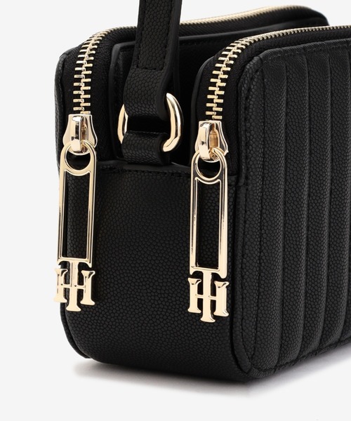 TOMMY HILFIGER(トミーヒルフィガー)の「キルティングショルダーバッグ(ショルダーバッグ・レディース・ブルー/ブラック/ベージュ・FREE)」の4枚目の写真