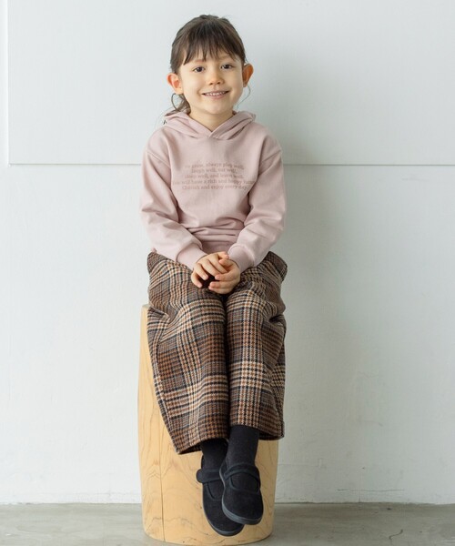 THE SHOP TK （ザ ショップ ティーケー ）の「【110-150】さりげないプリントスウェットプルパーカ（パーカー・キッズ・カーキ/ベビーピンク/オフホワイト/ネイビー・11/12/13/14/15 ）」の13枚目の写真