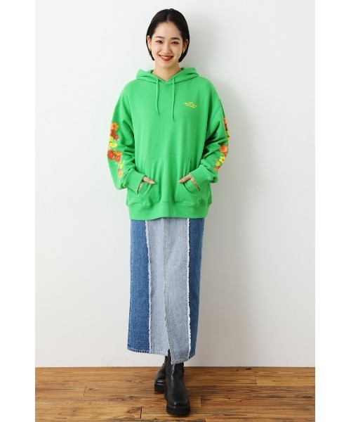 RODEO CROWNS WIDE BOWL（ロデオクラウンズワイドボウル）の「DENIM リメイクライクスカート（デニムスカート・レディース・ブルー・MEDIUM/X-SMALL/SMALL）」の4枚目の写真