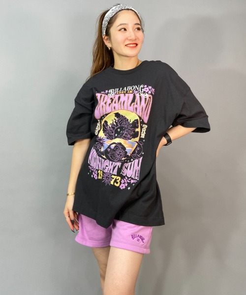 BILLABONG（ビラボン）の「BILLABONG/ビラボン  ビッグシルエット/オーバーサイズ/グラフィックTシャツ   BD013-207（Tシャツ/カットソー・レディース・ブラック×ピンク/ホワイト×ブルー/ブルー・L/M）」の11枚目の写真