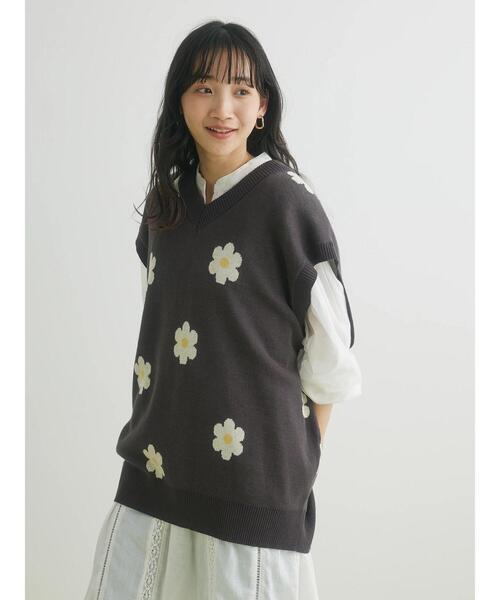 CRAFT STANDARD BOUTIQUE（クラフトスタンダードブティック）の「花柄ニットベスト（ベスト・レディース・サックスブルー/チャコールグレー・FREE）」の3枚目の写真