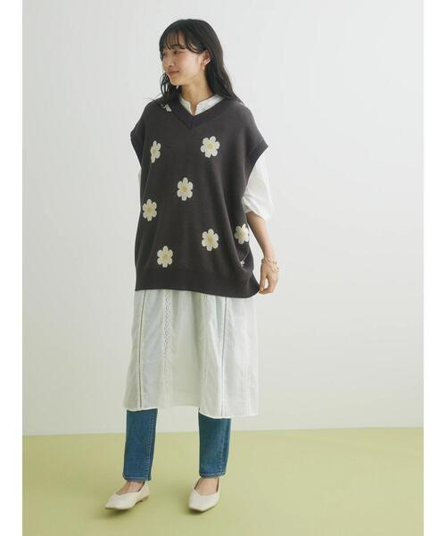 CRAFT STANDARD BOUTIQUE（クラフトスタンダードブティック）の「花柄ニットベスト（ベスト・レディース・サックスブルー/チャコールグレー・FREE）」の10枚目の写真