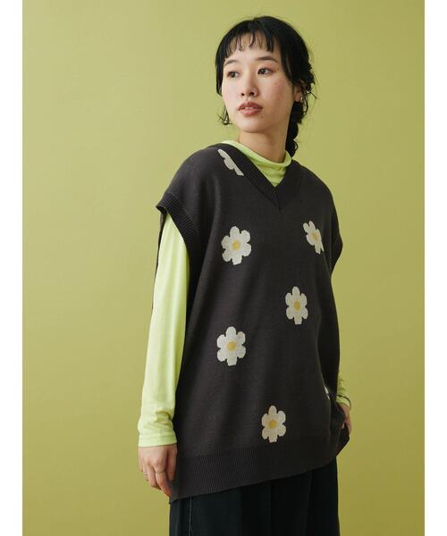 CRAFT STANDARD BOUTIQUE（クラフトスタンダードブティック）の「花柄ニットベスト（ベスト・レディース・サックスブルー/チャコールグレー・FREE）」の13枚目の写真