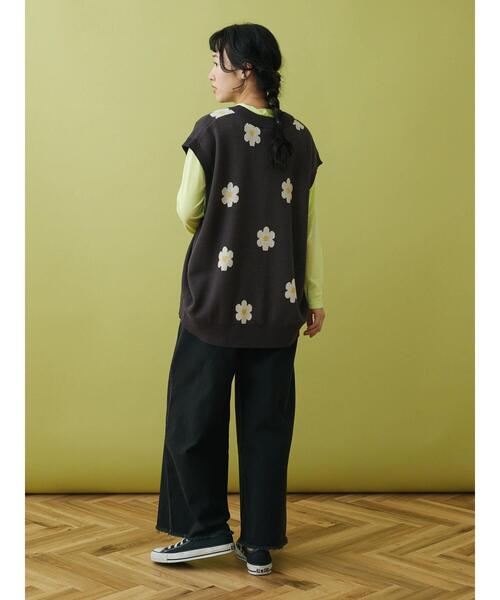 CRAFT STANDARD BOUTIQUE（クラフトスタンダードブティック）の「花柄ニットベスト（ベスト・レディース・サックスブルー/チャコールグレー・FREE）」の19枚目の写真
