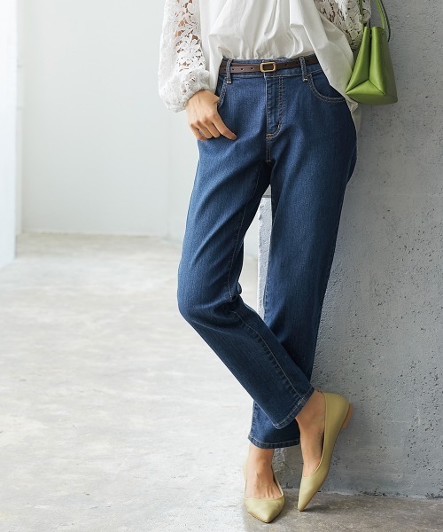 nissen（ニッセン）の「ゆるフィットスキニーパンツ（股下70ｃｍ）（チノパンツ・レディース・カーキ/ブラック/ネイビー系1/モカ/オフホワイト/ベージュ/ライトベージュ/ネイビー系2/ブルーグレー/バーガンディー・L/S/LL/M/3L）」の9枚目の写真