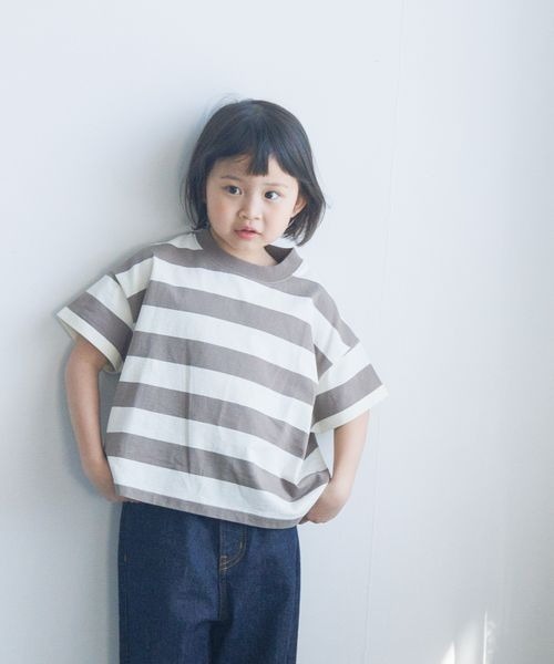 LOWRYS FARM(ローリーズファーム)の「USAフトボーダーTシャツ 180609(Tシャツ/カットソー・キッズ・ブルー/ブラック/ブラウン/レッド・110cm/120cm/130cm/140cm/150cm)」の3枚目の写真