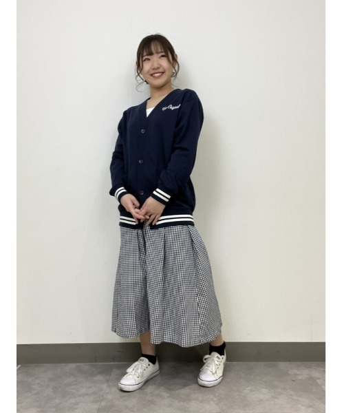 GAP（ギャップ）の「Gapロゴ フレンチテリーカーディガン(ユニセックス)（カーディガン/ボレロ・メンズ・グレー/ベージュ/ネイビー・XS/S/M/L/XL）」の12枚目の写真