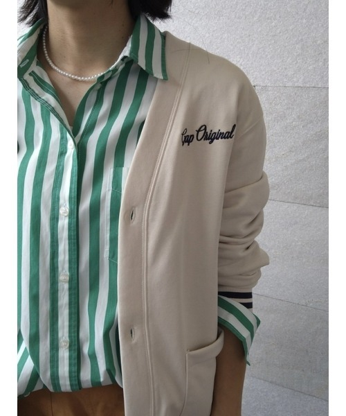 GAP（ギャップ）の「Gapロゴ フレンチテリーカーディガン(ユニセックス)（カーディガン/ボレロ・メンズ・グレー/ベージュ/ネイビー・XS/S/M/L/XL）」の19枚目の写真