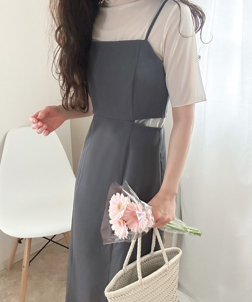 LAUIR(ラウアー)の「ウエストデザインキャミワンピース(ワンピース・レディース・ベージュ/ブラック/チャコールグレー・MEDIUM/LARGE)」の12枚目の写真