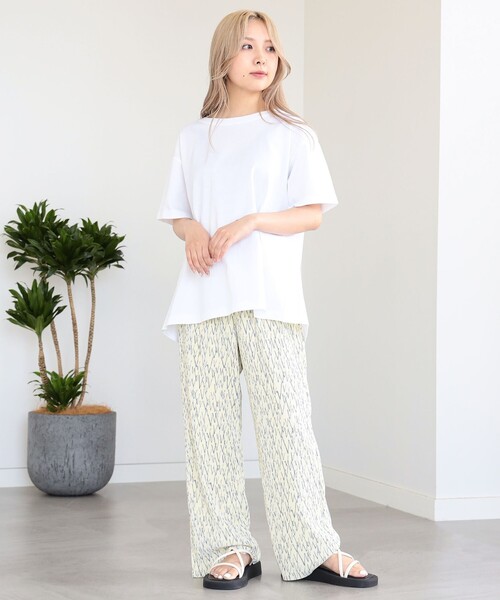 Ray BEAMS（レイビームス）の「Ray BEAMS / バック フレア クルーネック Tシャツ（Tシャツ/カットソー・レディース・ブラック/ホワイト/ブラック×ホワイト・ONE SIZE）」の4枚目の写真