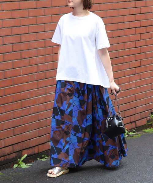 Ray BEAMS（レイビームス）の「Ray BEAMS / バック フレア クルーネック Tシャツ（Tシャツ/カットソー・レディース・ブラック/ホワイト/ブラック×ホワイト・ONE SIZE）」の9枚目の写真