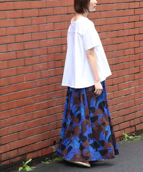 Ray BEAMS（レイビームス）の「Ray BEAMS / バック フレア クルーネック Tシャツ（Tシャツ/カットソー・レディース・ブラック/ホワイト/ブラック×ホワイト・ONE SIZE）」の10枚目の写真