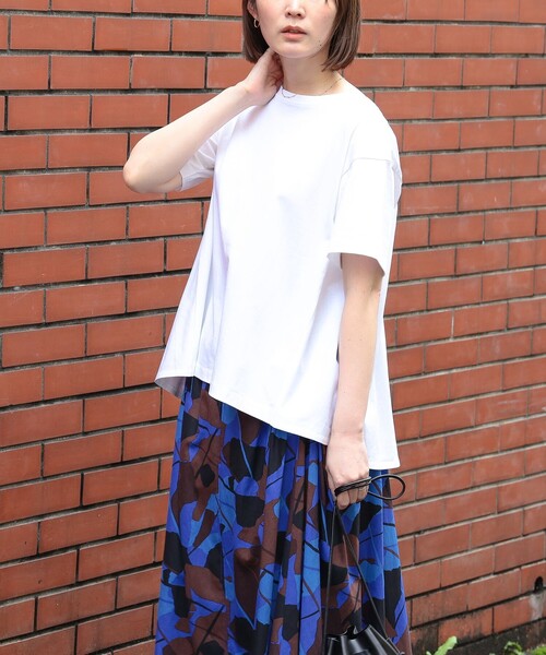 Ray BEAMS（レイビームス）の「Ray BEAMS / バック フレア クルーネック Tシャツ（Tシャツ/カットソー・レディース・ブラック/ホワイト/ブラック×ホワイト・ONE SIZE）」の15枚目の写真