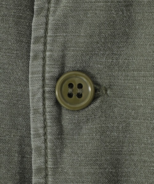 REMI RELIEF NAVY LABEL（レミレリーフネイビーレーベル）の「REMI RELIEF NAVY LABEL / レミレリーフ ネイビーレーベル：ミリタリーシャツ：RN24329214AK[STD]（シャツ/ブラウス・メンズ・チャコール/カーキ・L/M/XL）」の20枚目の写真