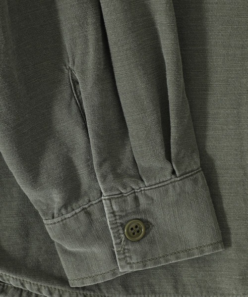 REMI RELIEF NAVY LABEL（レミレリーフネイビーレーベル）の「REMI RELIEF NAVY LABEL / レミレリーフ ネイビーレーベル：ミリタリーシャツ：RN24329214AK[STD]（シャツ/ブラウス・メンズ・チャコール/カーキ・L/M/XL）」の21枚目の写真