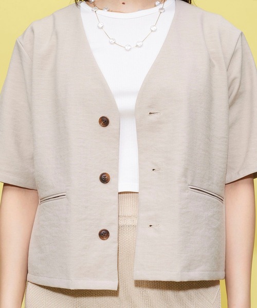 FOREVER 21（フォーエバー トゥエンティーワン）の「リネン混ジャケット（ノーカラージャケット・レディース・ベージュ/グレー/オレンジ・SMALL/MEDIUM）」の12枚目の写真