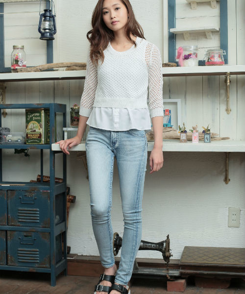 AZUL by moussy（アズールバイマウジー）の「5G強撚A/CメッシュPO&タンクSET（ニット/セーター・レディース・ネイビー/ブラック/オフホワイト・SMALL/LARGE/MEDIUM）」の2枚目の写真