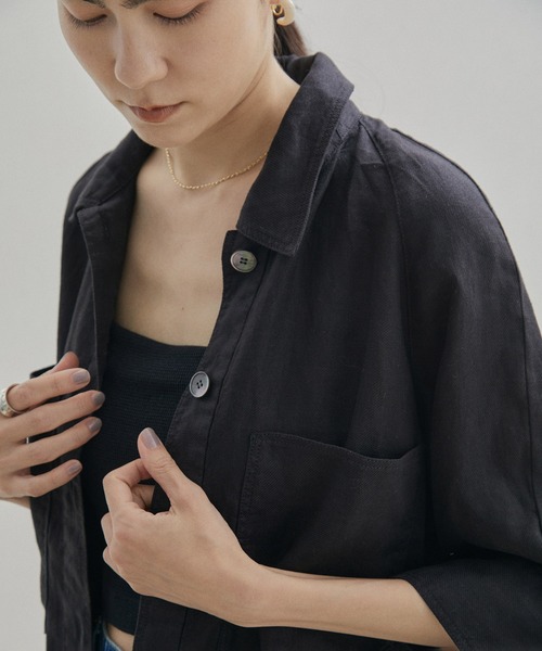 SALON adam et rope'（サロン アダム エ ロペ）の「【セットアップ対応・手洗い可能】麻ツイルハーフスリーブシャツ（シャツ/ブラウス・レディース・ブラック/カーキ/ピンク・FREE）」の12枚目の写真