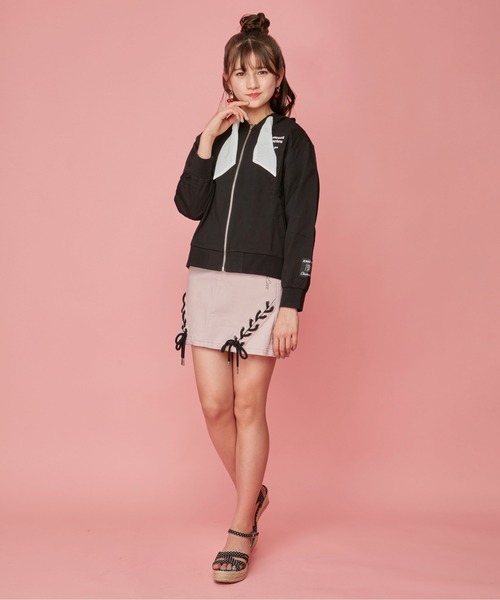 JENNI love(ジェニィラブ)の「防蚊シフォンリボンZIPパーカー(パーカー・キッズ・オフホワイト/ラベンダー/ブラック・140cm/160cm/150cm/130cm)」の4枚目の写真