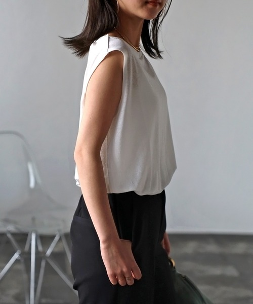 Bonjour Sagan（ボンジュールサガン）の「バックラベルシアーボックスタンク（タンクトップ・レディース・オフホワイト/チャコールグレー・FREE）」の12枚目の写真