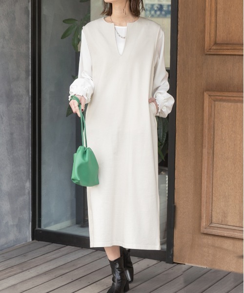ad thie(アドティエ)の「裏毛 キーネック ロングワンピース(ワンピース・レディース・アイボリー/ブラック/チャコール/オートミール/ベージュ・FREE)」の4枚目の写真