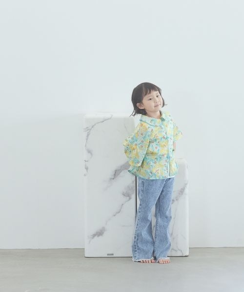 LOWRYS FARM（ローリーズファーム）の「デニムフレアパンツ　904952（デニムパンツ・キッズ・ワンウォッシュ/ケミカルウォッシュ・110cm/120cm/130cm/140cm/150cm）」の5枚目の写真