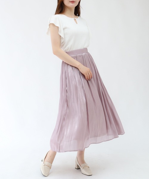TRUDEA（トルディア）の「シャイニーフレアスカート（スカート・レディース・ラベンダー/ピンク/グレイッシュベージュ/チャコールグレー・MEDIUM）」の11枚目の写真