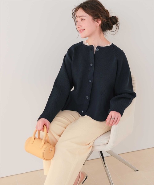 titivate（ティティベイト）の「ペプラムデザインニットカーディガン（カーディガン/ボレロ・レディース・グレイッシュベージュ/ブルーグリーン/ライトベージュ/ブラック/ネイビー/レッド・S/M/L）」の4枚目の写真