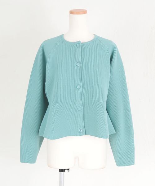 titivate（ティティベイト）の「ペプラムデザインニットカーディガン（カーディガン/ボレロ・レディース・グレイッシュベージュ/ブルーグリーン/ライトベージュ/ブラック/ネイビー/レッド・S/M/L）」の13枚目の写真