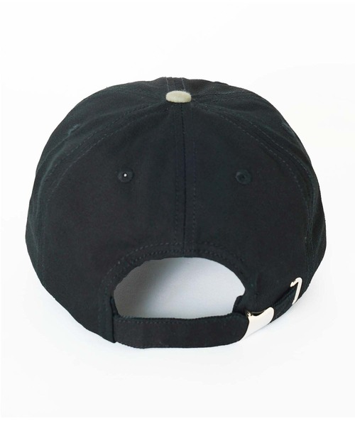 X-girl(エックスガール)の「X-GIRL WORLD LOGO 6PANEL CAP(キャップ・レディース・ブラック/ホワイト/バーガンディー・ONE SIZE)」の6枚目の写真