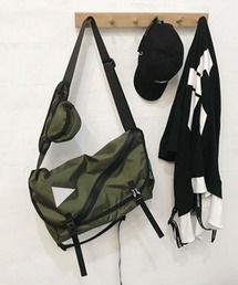 SVEC | ショルダーミニポーチ付き メッセンジャーバッグ(メッセンジャーバッグ)
