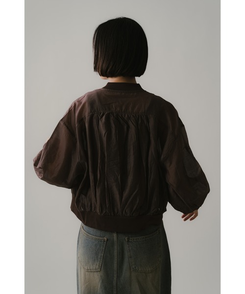 ottilie(オティーリエ)の「ottilie シアーブルゾン(ブルゾン・レディース・ブラック/ブラウン/チャコールグレー・FREE)」の8枚目の写真