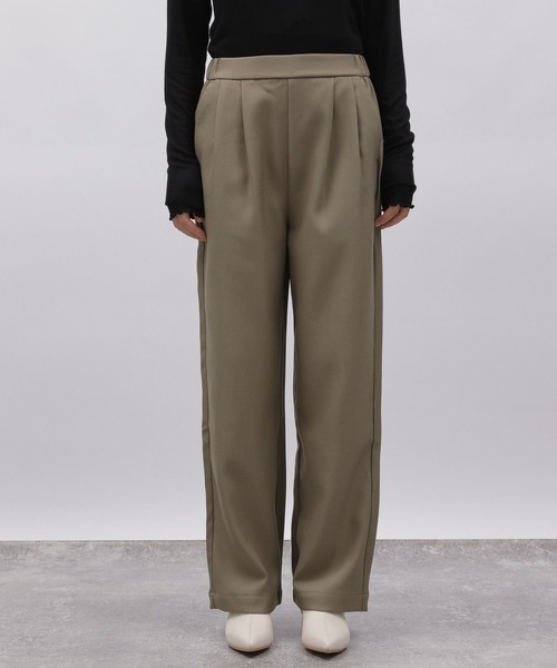 LAKOLE（ラコレ）の「タックワイドパンツ / 972303（その他パンツ・レディース・グレー/モカ/サンドグレー/ブラック・SMALL/MEDIUM）」の13枚目の写真