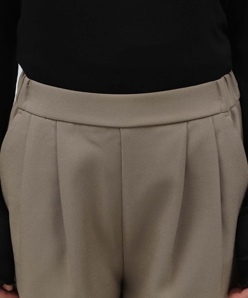 LAKOLE（ラコレ）の「タックワイドパンツ / 972303（その他パンツ・レディース・グレー/モカ/サンドグレー/ブラック・SMALL/MEDIUM）」の16枚目の写真