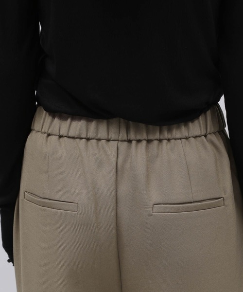 LAKOLE（ラコレ）の「タックワイドパンツ / 972303（その他パンツ・レディース・グレー/モカ/サンドグレー/ブラック・SMALL/MEDIUM）」の19枚目の写真