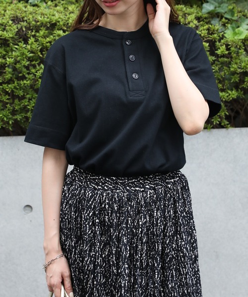 United Athle(ユナイテッドアスレ)の「【United Athle】5.6オンス ヘンリーネック Tシャツ ※5004(Tシャツ/カットソー・メンズ・ホワイト/ブラック/ネイビー/グレー・XL/S/M/L)」の2枚目の写真