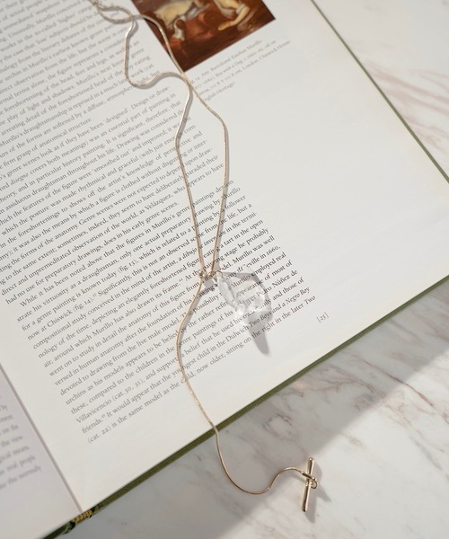 Kastane（カスタネ）の「【fiw.】クリアフラワーネックレス（ネックレス・レディース・ゴールド/シルバー・FREE）」の2枚目の写真