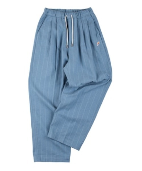 SUNS by #Re:room（サンズバイリルーム）の「ピンストライプタックワイドリラックスパンツ（スラックス・メンズ・ブルー/グリーン・SMALL/MEDIUM）」の4枚目の写真