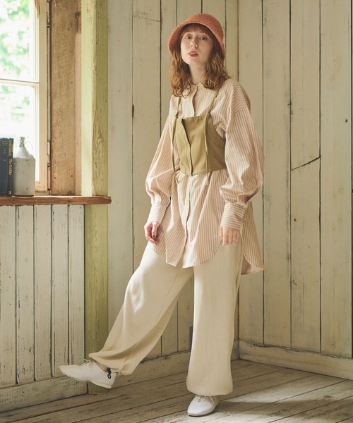 Crisp(クリスプ)の「ストライプオーバーシャツ(シャツ/ブラウス・レディース・ベージュ/ブラウン・FREE)」の3枚目の写真