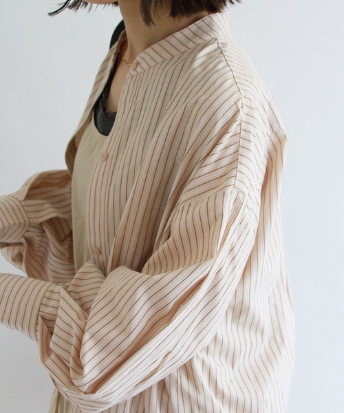 Crisp(クリスプ)の「ストライプオーバーシャツ(シャツ/ブラウス・レディース・ベージュ/ブラウン・FREE)」の21枚目の写真