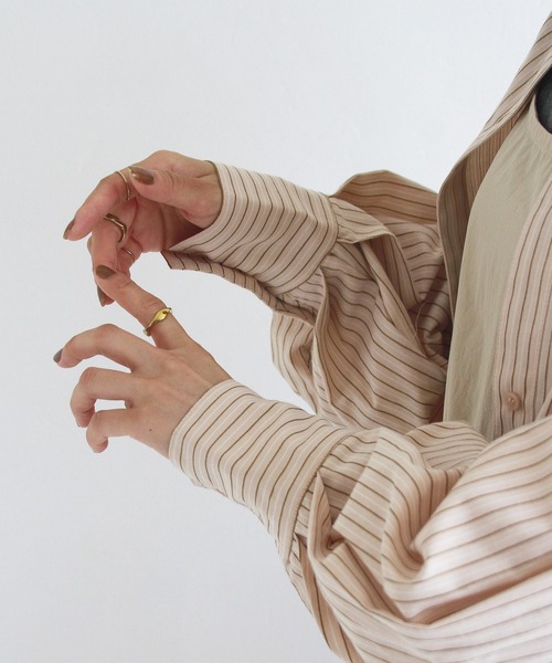 Crisp(クリスプ)の「ストライプオーバーシャツ(シャツ/ブラウス・レディース・ベージュ/ブラウン・FREE)」の22枚目の写真