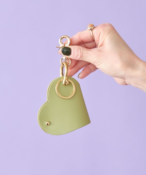 HASHIBAMI（ハシバミ）の「【HASHIBAMI】ハート型 スマートキーリング（キーケース/キーアクセサリー・レディース・ブラック/ブラウン/マジェンタ/ホワイト/レッド/パープル/ライトオレンジ系/ライトグリーン系/ベージュ/ローズ系/ナチュラル/チャコールグレー/ダークグリーン/イエロー系その他2/ライトブルー/プラム/ブルー/エメラルド/ダークブラウン/ネイビー/マルーン/オリーブ/サックスブルー/ミント・FREE）」の13枚目の写真