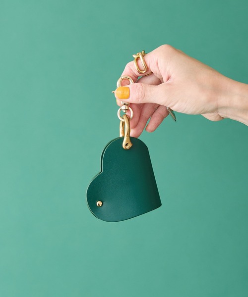 HASHIBAMI（ハシバミ）の「【HASHIBAMI】ハート型 スマートキーリング（キーケース/キーアクセサリー・レディース・ブラック/ブラウン/マジェンタ/ホワイト/レッド/パープル/ライトオレンジ系/ライトグリーン系/ベージュ/ローズ系/ナチュラル/チャコールグレー/ダークグリーン/イエロー系その他2/ライトブルー/プラム/ブルー/エメラルド/ダークブラウン/ネイビー/マルーン/オリーブ/サックスブルー/ミント・FREE）」の9枚目の写真