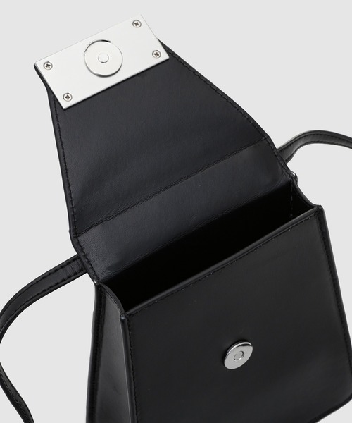 MM6 Maison Margiela（ｴﾑｴﾑｼｯｸｽ ﾒｿﾞﾝ ﾏﾙｼﾞｪﾗ）の「NUMBERS VERTICAL MINI BAG（ボディバッグ/ウエストポーチ・レディース・ブラック/その他1/その他・FREE/UNI）」の10枚目の写真