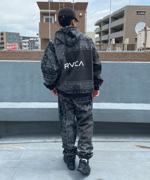 RVCA(ルーカ)の「RVCA/ルーカ スウェットパンツ バンダナ総柄 撥水 セットアップ対応 BD042-743(スウェットパンツ・メンズ・ベージュ/ブラック/グレー・S/XL/L/M)」の12枚目の写真