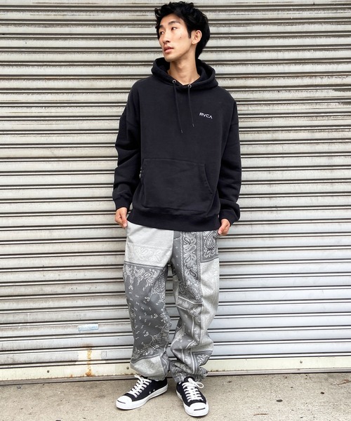 RVCA(ルーカ)の「RVCA/ルーカ スウェットパンツ バンダナ総柄 撥水 セットアップ対応 BD042-743(スウェットパンツ・メンズ・ベージュ/ブラック/グレー・S/XL/L/M)」の17枚目の写真
