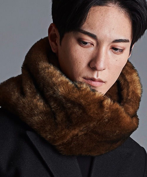 NO ID.（ノーアイディ）の「【NO ID.】Fake Fur Twist Snood / フェイク ファー ツイスト スヌード（ストール/ショール・メンズ・ダークグレー/ブラック/ライトグレー/ホワイト/ベージュ・ONE SIZE）」の5枚目の写真