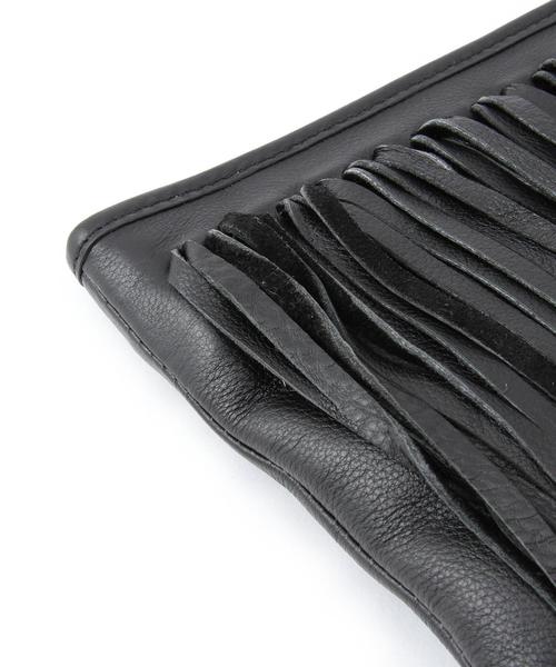 Jewel Changes（ジュエルチェンジズ）の「Posse ﾌﾘﾝｼﾞ ﾁｪｰﾝ ｸﾗｯﾁ（クラッチバッグ・レディース・オフホワイト/ブラック/ゴールド・フリー）」の5枚目の写真